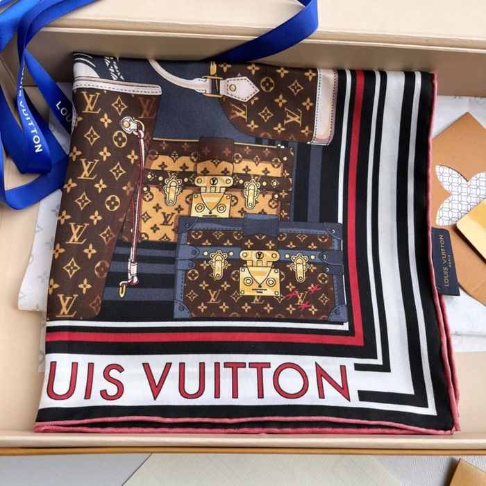 Louis Vuitton Scarf LVS00106